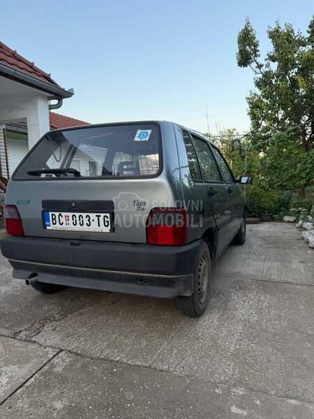 Fiat Uno 