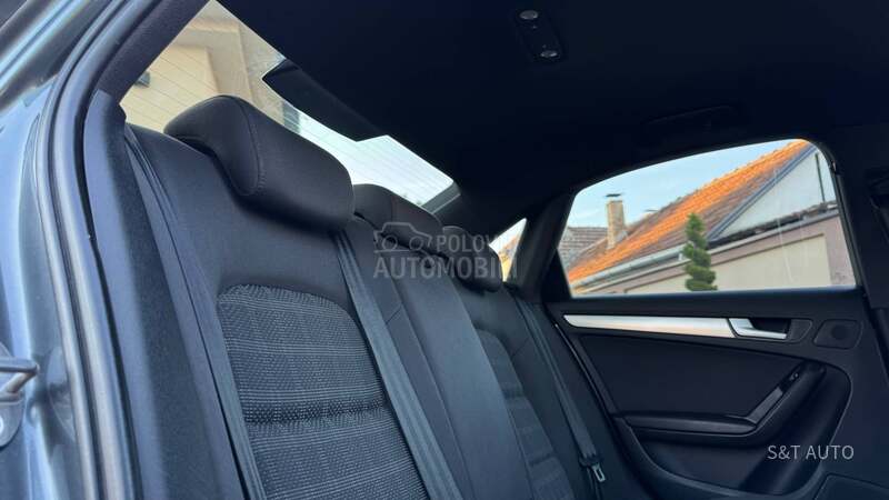 Audi A4 2.0TDI/SLINE/LED/NAV