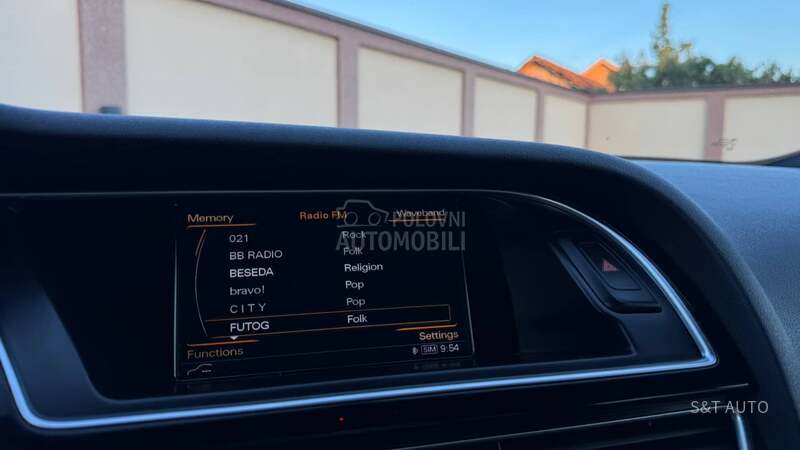 Audi A4 2.0TDI/SLINE/LED/NAV