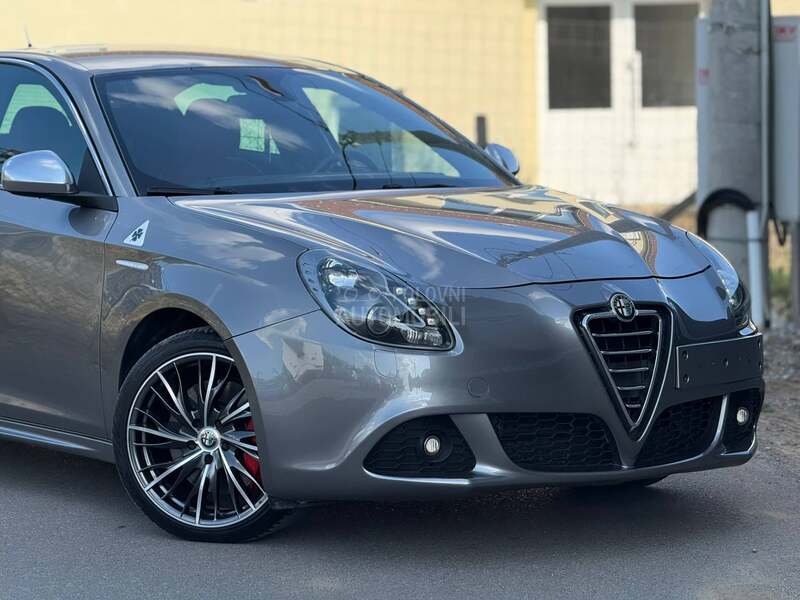 Alfa Romeo Giulietta 1750 TBI QV NAVl CH