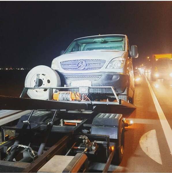 Mitsubishi CANTER FUSO