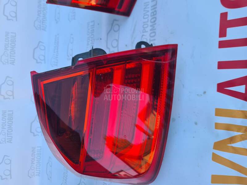 F30 Štop lampa