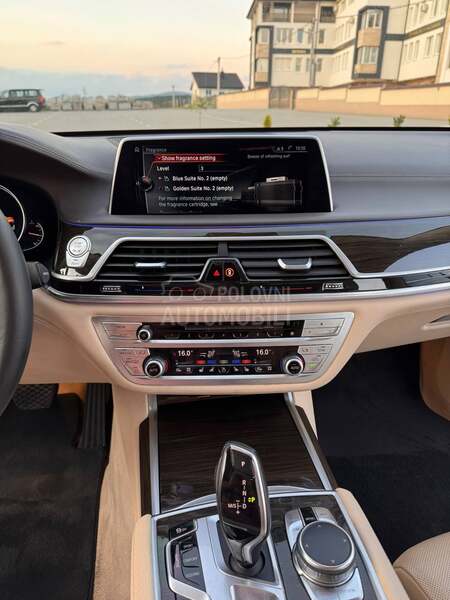 BMW 740 xDrive M paket