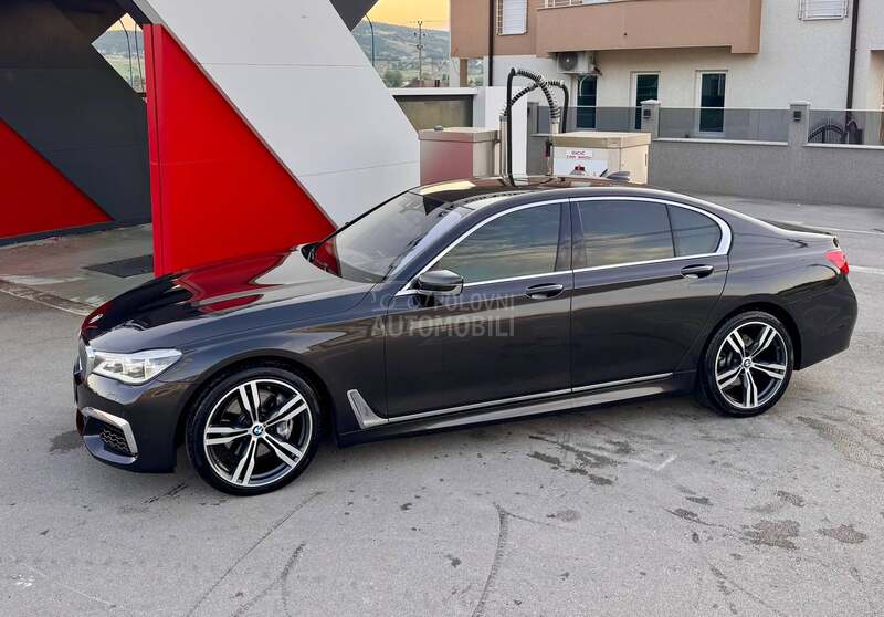 BMW 740 xDrive M paket