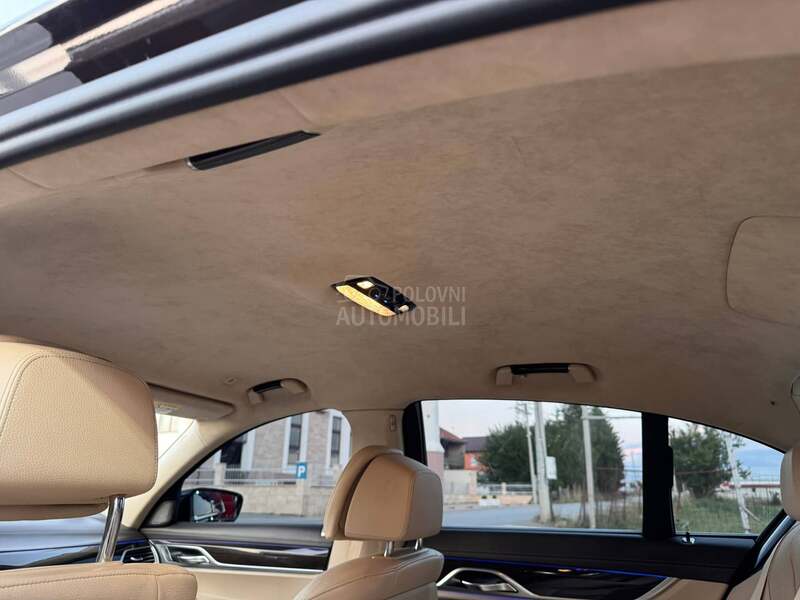 BMW 740 xDrive M paket