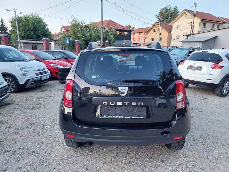 Dacia Duster 1.6 b/g