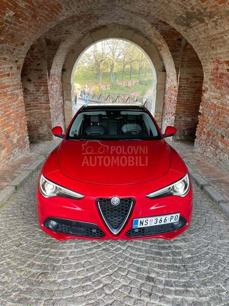 Alfa Romeo Stelvio Super Q4
