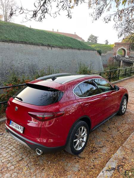 Alfa Romeo Stelvio Super Q4