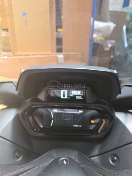 Yamaha TECH MAX