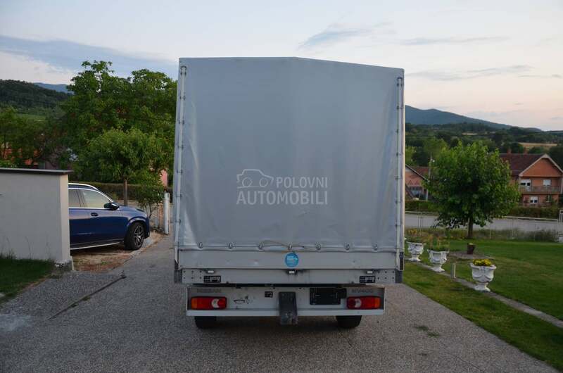 Nissan Nv400 