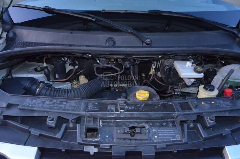 Nissan Nv400 