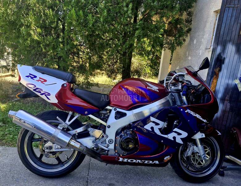 Honda cbr 900rr