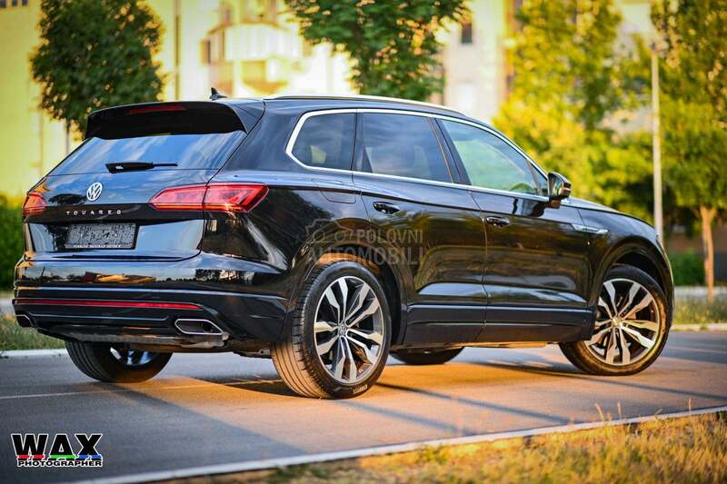 Volkswagen Touareg V6 R-LINE VIRTUAL