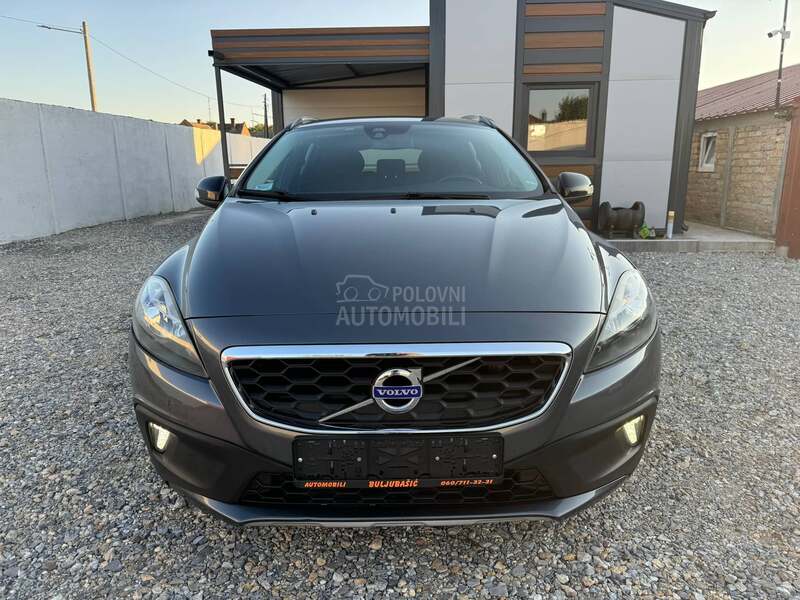 Volvo V40 1.6d cross country