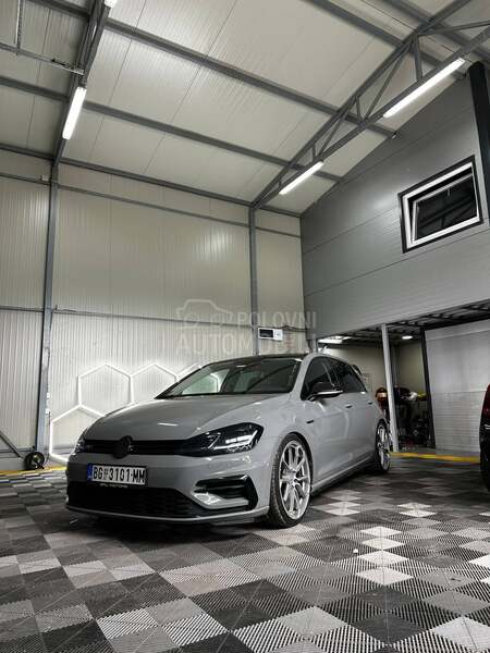 Volkswagen Golf 7 R Line