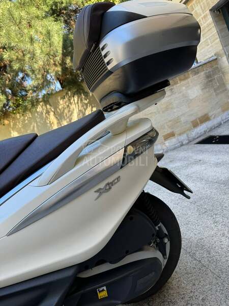 Piaggio X10