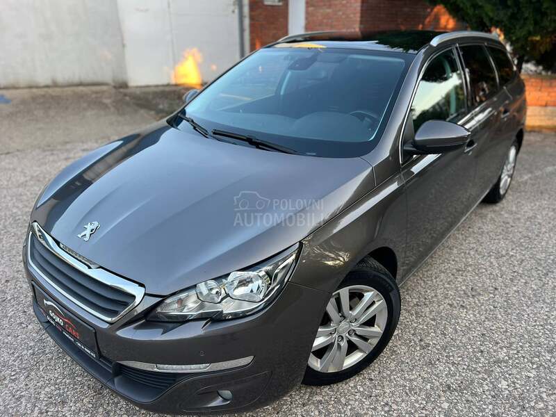 Peugeot 308 1.6e-HDI PANO KAMERA