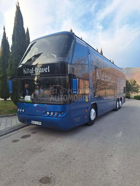 Neoplan SKYLINER