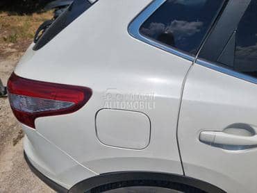 Polustranica za Nissan Qashqai od 2014. do 2021. god.