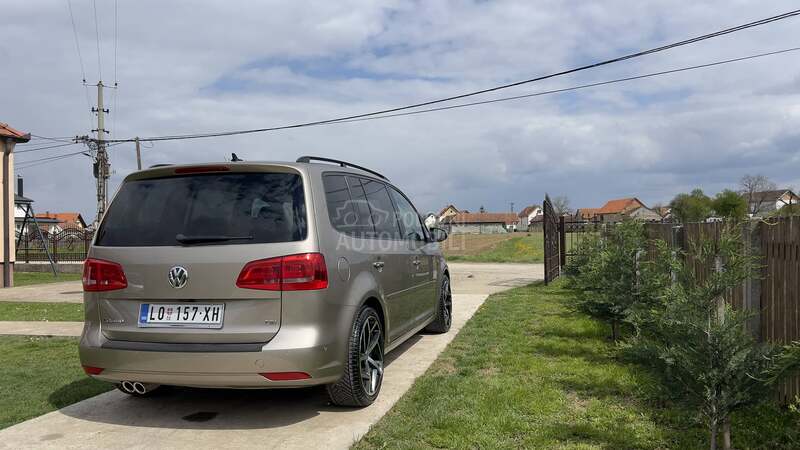 Volkswagen Touran 1.4 TSI