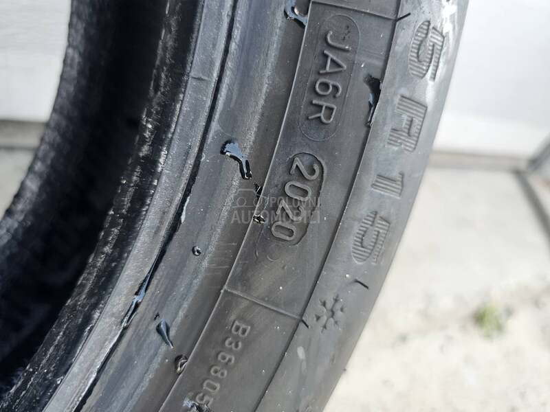 Dunlop 165/65 R15 Zimska