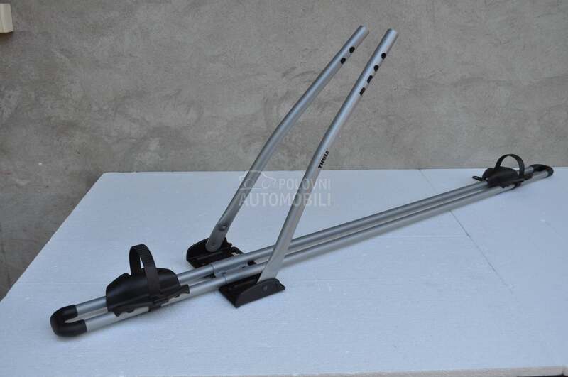 Thule FreeRide 532 nosaci za bicikle - nekompletni
