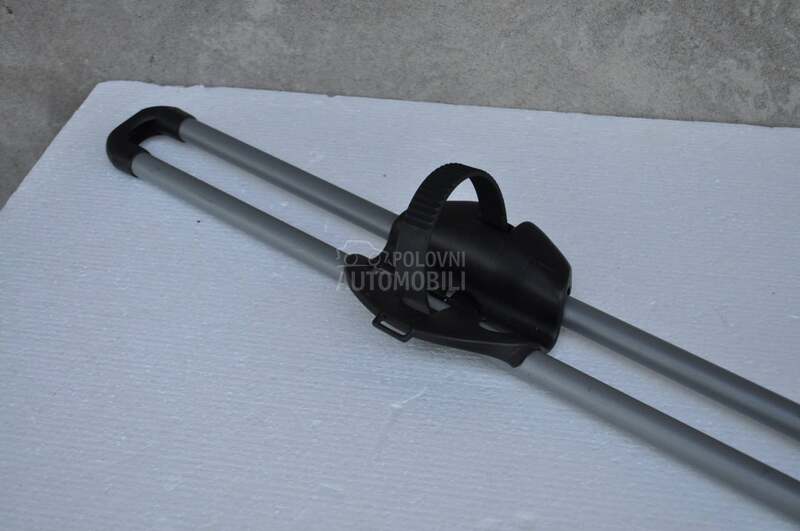 Thule FreeRide 532 nosaci za bicikle - nekompletni