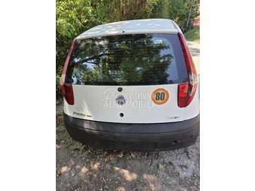 stop svetla na šasiji za Fiat Punto od 2004. do 2011. god.