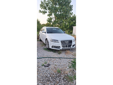 Delovi za Audi A4 2010. god.