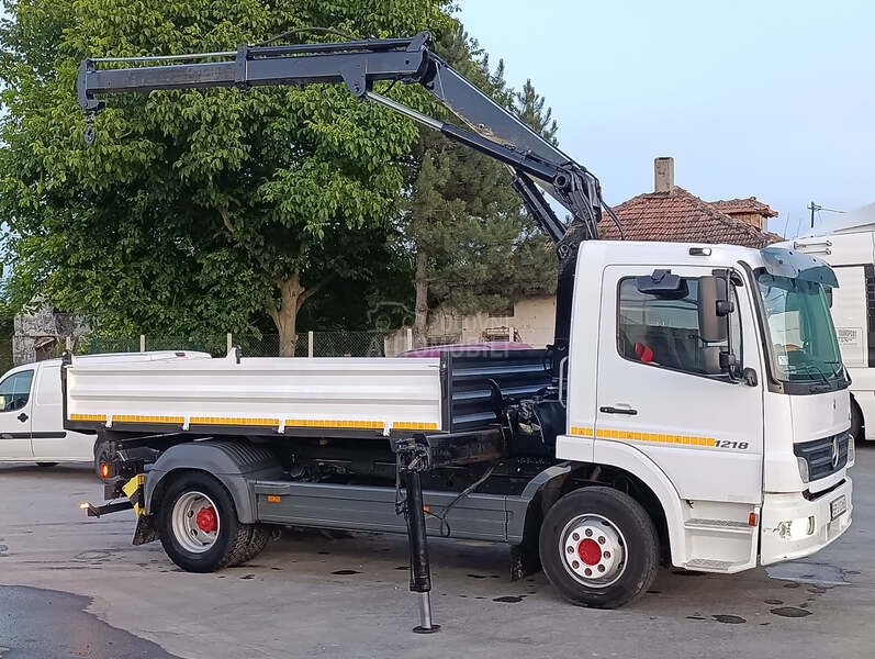 Mercedes Benz Atego 1218 kiper kran