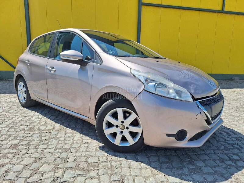 Peugeot 208 ZA TRG.OVCE/T.OP CEN