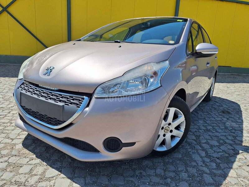 Peugeot 208 ZA TRG.OVCE/T.OP CEN