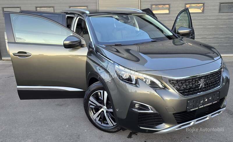 Peugeot 5008 1.5HDI ALLURE