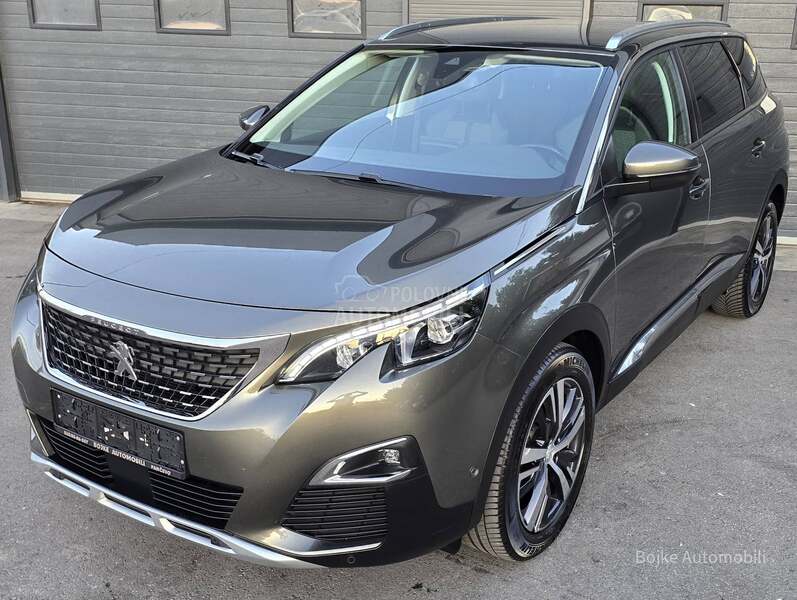 Peugeot 5008 1.5HDI ALLURE