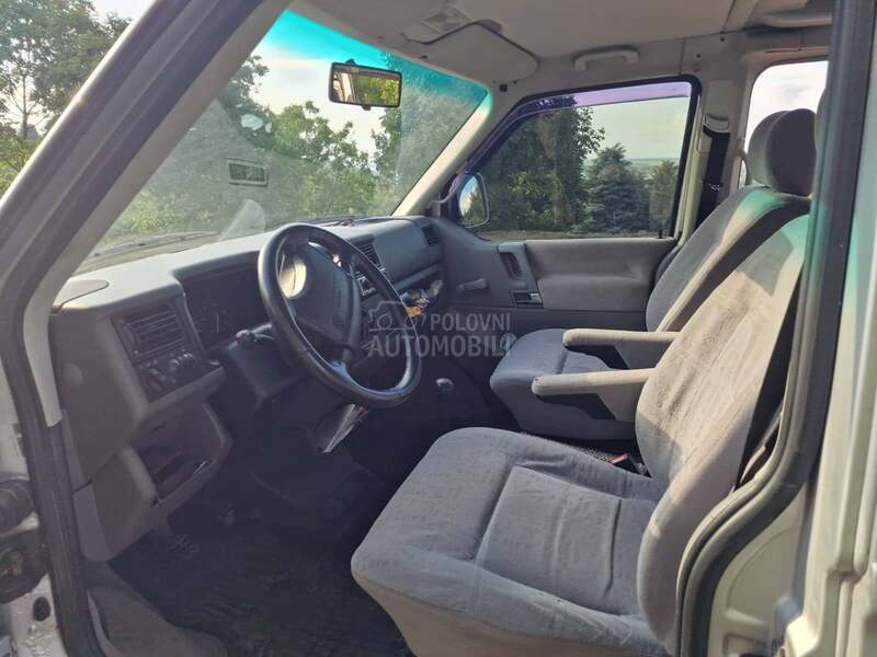 Volkswagen T4 Caravele