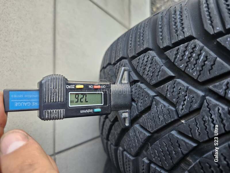 Continental 205/55 R16 Zimska