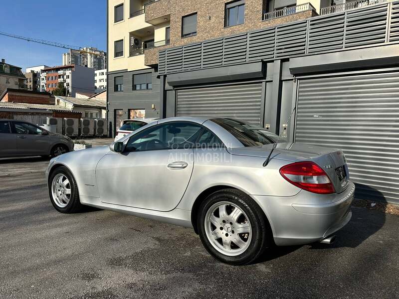 Mercedes Benz SLK 200 