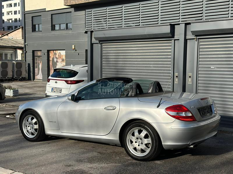 Mercedes Benz SLK 200 