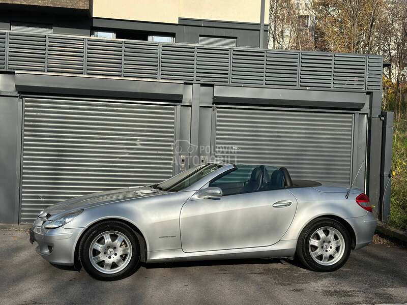 Mercedes Benz SLK 200 