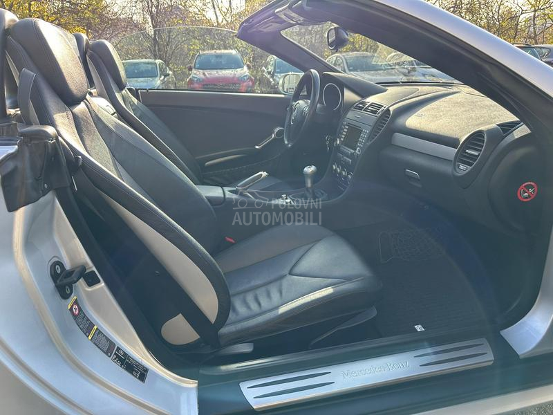 Mercedes Benz SLK 200 