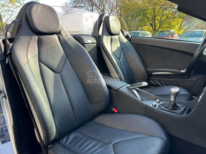 Mercedes Benz SLK 200 