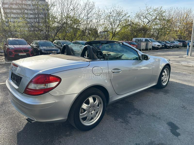 Mercedes Benz SLK 200 
