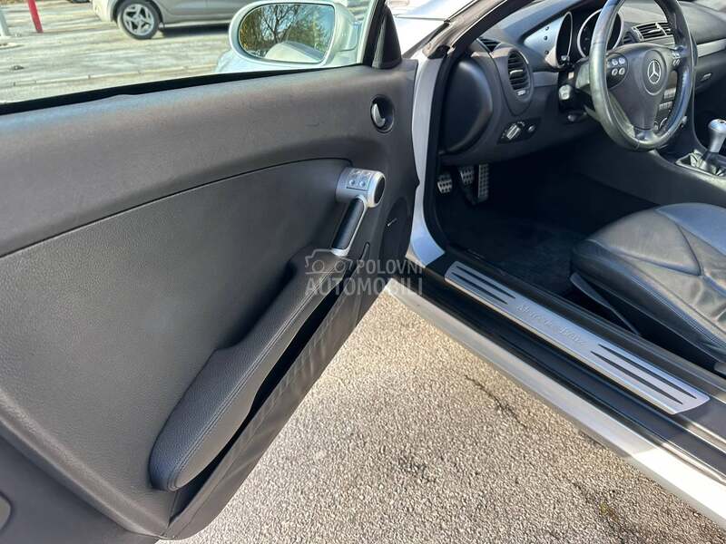 Mercedes Benz SLK 200 
