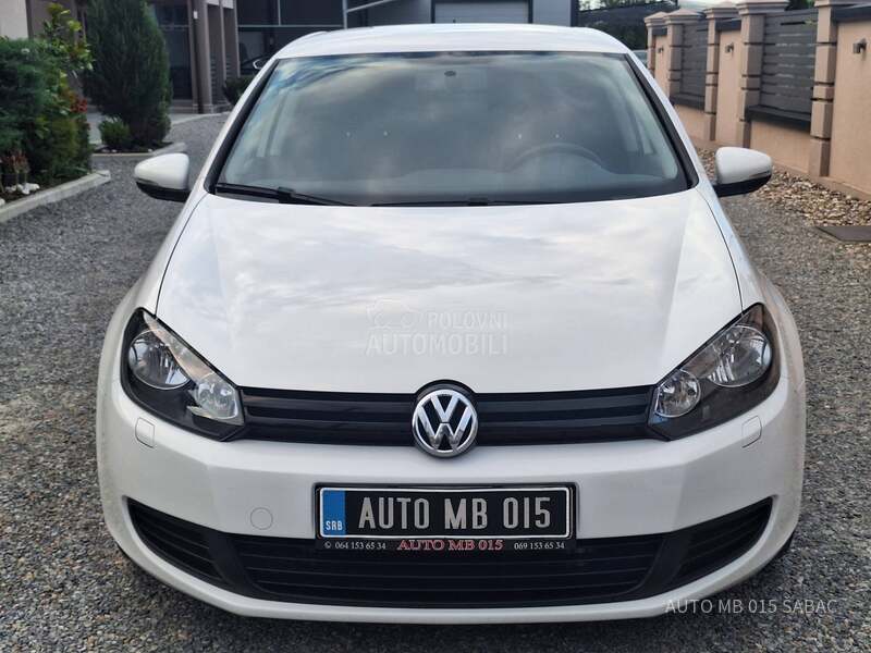 Volkswagen Golf 6 1.6 TDI BLUEMOTION