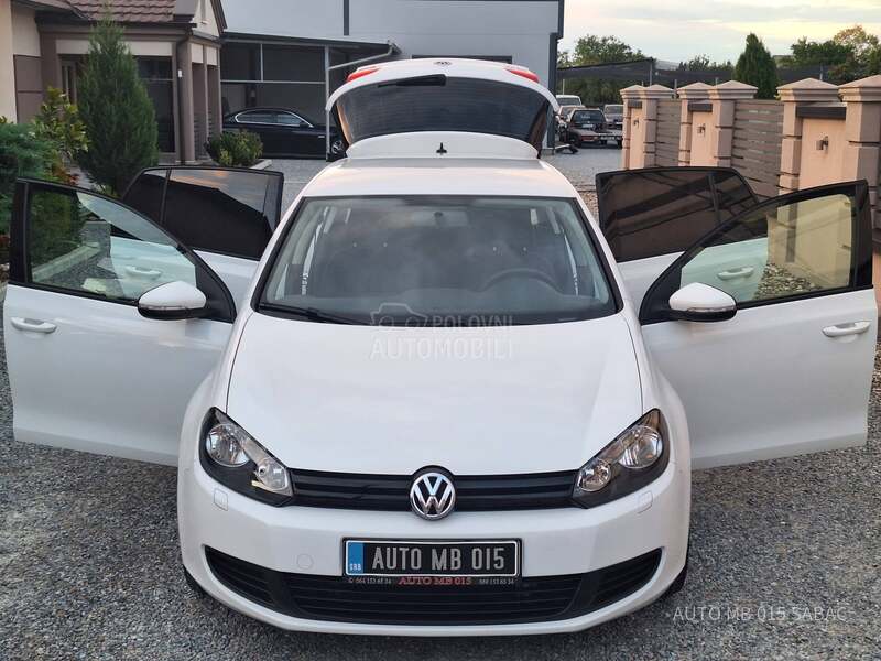 Volkswagen Golf 6 1.6 TDI BLUEMOTION
