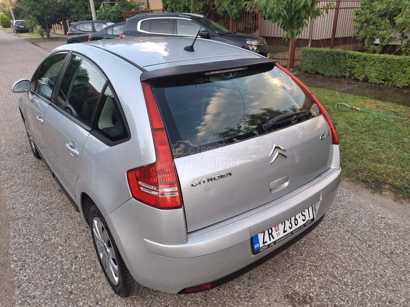 Citroen C4 2006god.