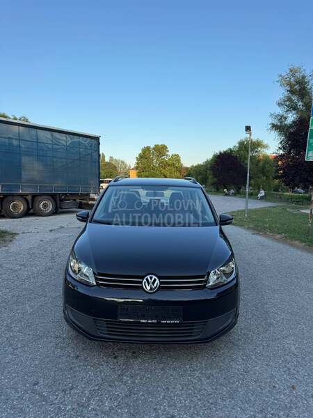 Volkswagen Touran 1.6TDI/F-ULL/0DLIČAN