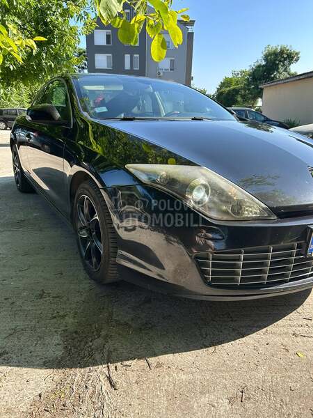 Renault Laguna Coupe