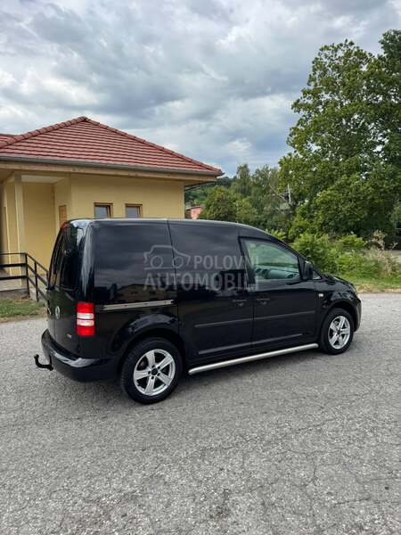 Volkswagen Caddy 1.6TDI /0DLIČAN/