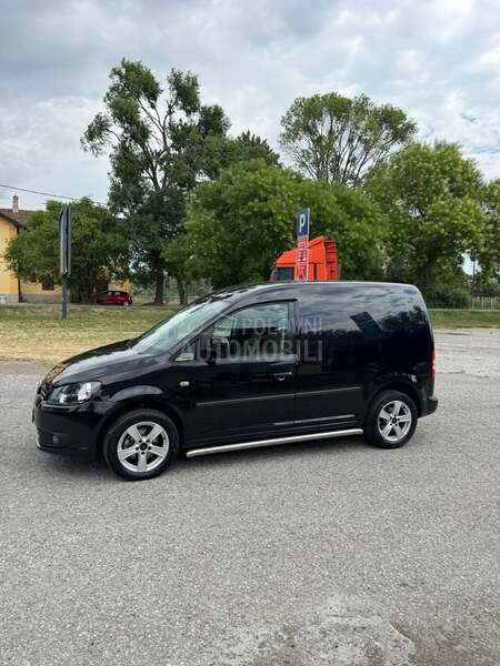Volkswagen Caddy 1.6TDI /0DLIČAN/